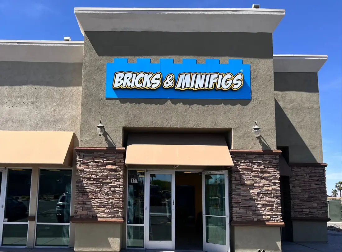 Bricks & Minifigs Henderson West storefront